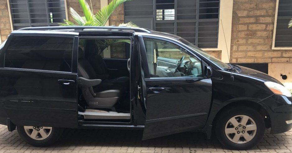 KigaliTaxi24_7's tweet image. Hire a car at the best price now!
We provide vehicle hire services inside the airports of the most important Rwandan cities. 
Let's go!!!
Contact us at +250 725 074 659 or book your car rental on our website kigali24-7taxi.com/kigali-airport…
#visitrwanda #carrental #airporttransferservice