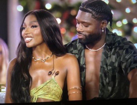 NaijaNation's tweet photo. After 11 seasons of Love Island UK, we FINALLY have a Black couple as winners!💚

Congratulations to Mimi Ngulube and Josh Oyinsan! 🇿🇼🇳🇬 https://t.co/q8ZAD1zQTq