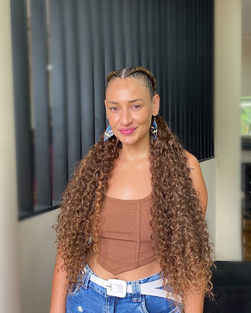 soubraids's tweet image. Nagô com cachos 

📆 Faça seu orçamento pela WhatsApp 
(11)954586314

Siga a Sou Braids nas outras mídias digitais para ficar por dentro das novidades;

TikTok: @soubraids
Facebook: @soubraids
Twitter: @soubraids 
Pinterest: @soubraids

#soubraids #braids #trança