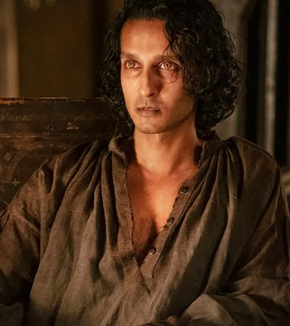 PrimeVideoBR's tweet image. pov: vc é o Louis e tem q escolher algm pra manipular sua mente 👀 quem vc escolhe? #EntrevistaComOVampiro #InterviewWithaVampire