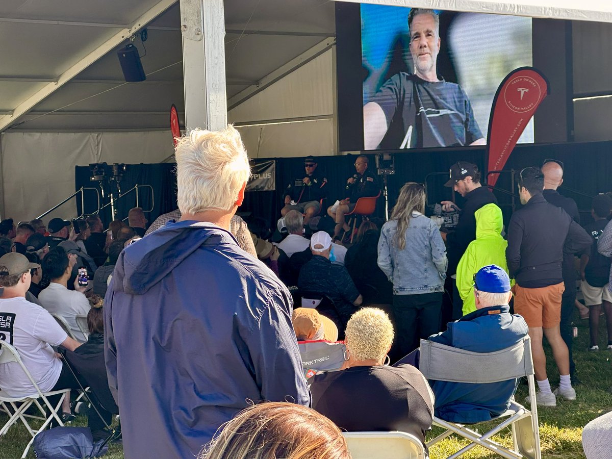 BLU_PWR's tweet photo. HUGE thank you to @teslaownersSV for their relentless work organizing an incredible @theXtakeover event this past weekend! 

Live Q&amp;A with 
• Franz von Holzhausen
• Jared Isaacman
• Elon Musk 

It doesn’t get better than this! https://t.co/Uyzy0zKgLu