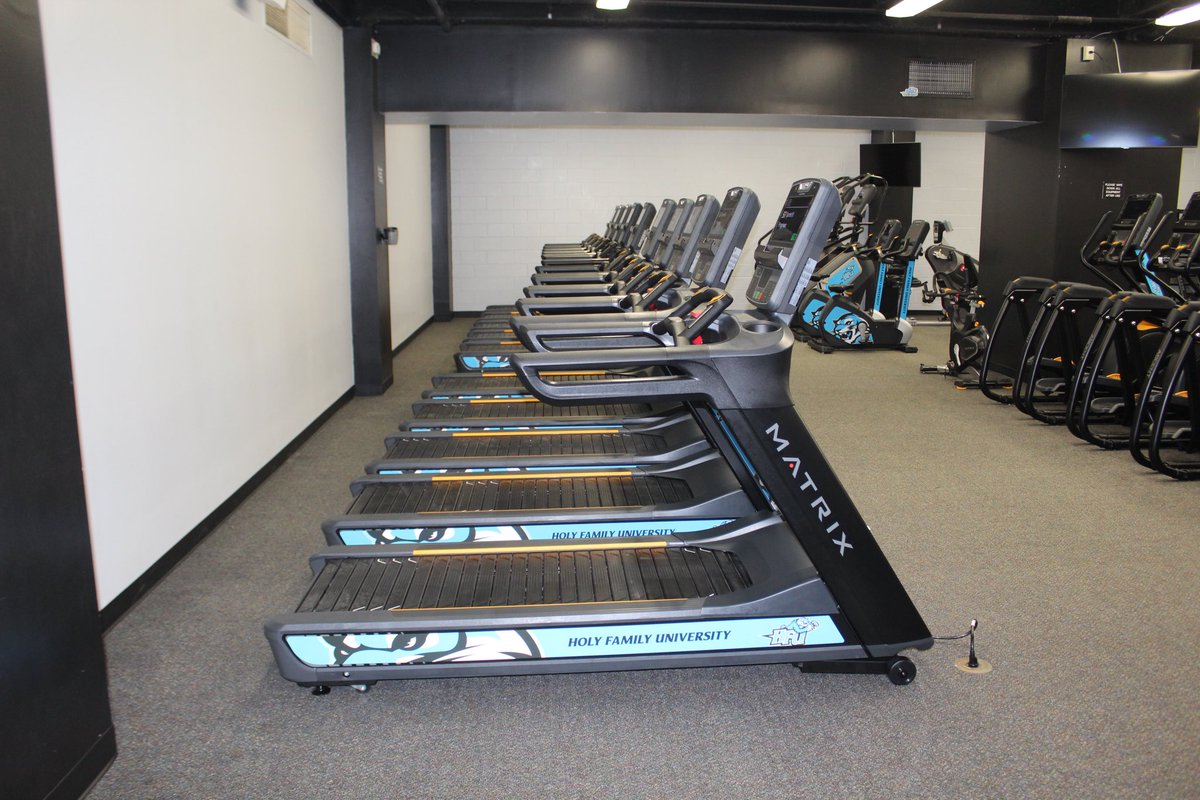 GoHFUTigers's tweet photo. New HFU-branded cardio machines installed in the Fitness Center ✔️ 🚴 🏃‍♀️ 💪 https://t.co/62RSYU21zt