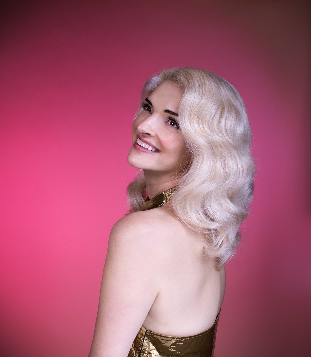 You can presave the first single “Rewrite” from my new album Meditation through Gunfire today! Go to:
L I N K  in B I O then click “Listen”. When you presave, it will automatically pop up on your streaming site when it is released next month. ❤️❤️