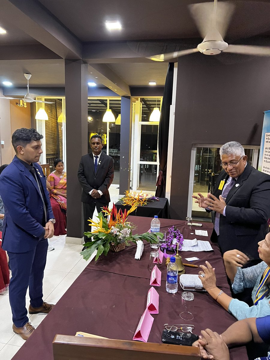 Navodha_Thamel's tweet photo. Club Officer Installation Year 2024/2025 and Member Induction 🦁

Lions Club of Katuneriya Blooms🌟

Club President : Lion Suba Fonseka
Club Secretary : Lion Navodha Thamel
Club Treasurer : Lion ShanthaPriya MAF https://t.co/4L3yVsv0dq