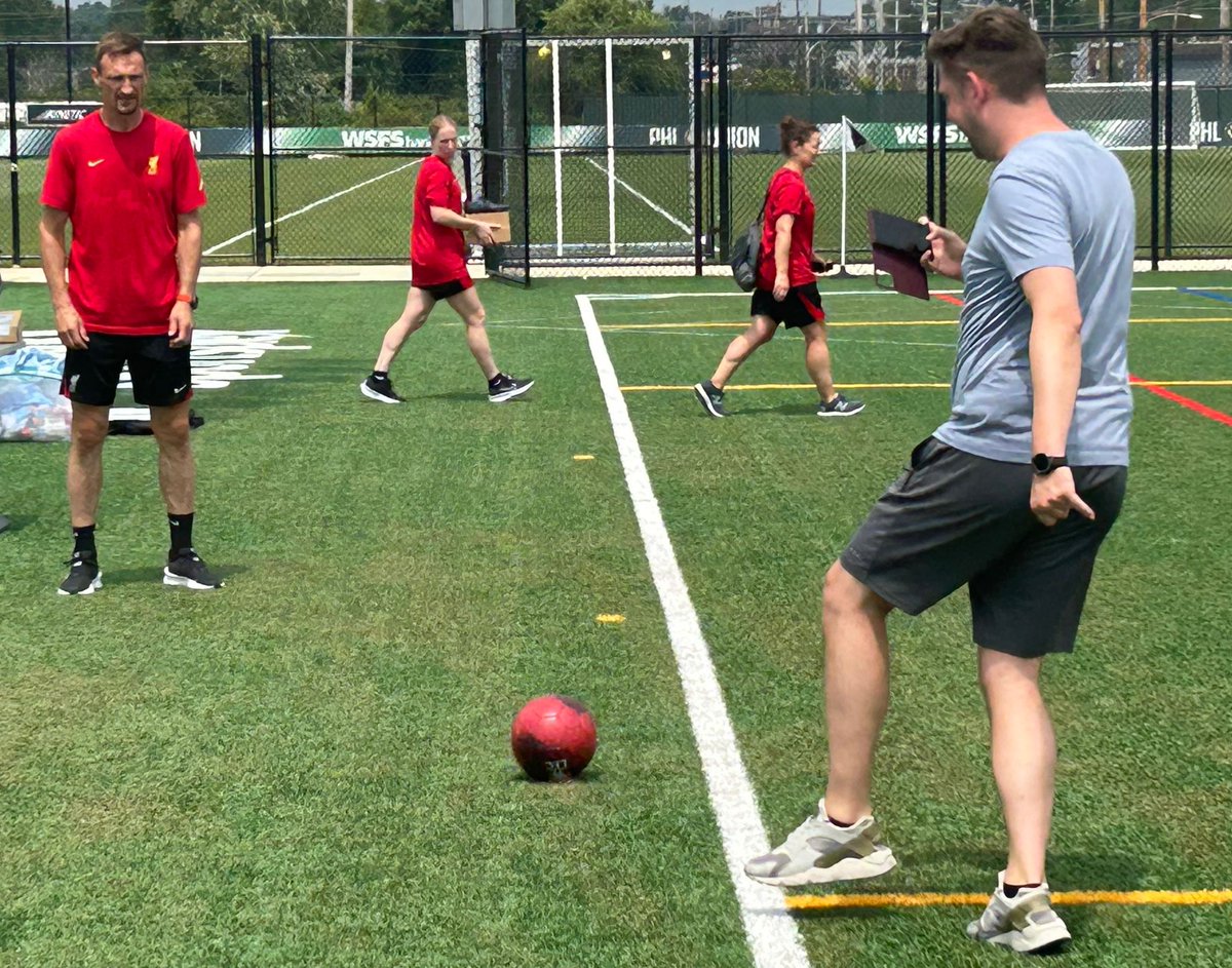 Paul (Maych) Machin tweet media