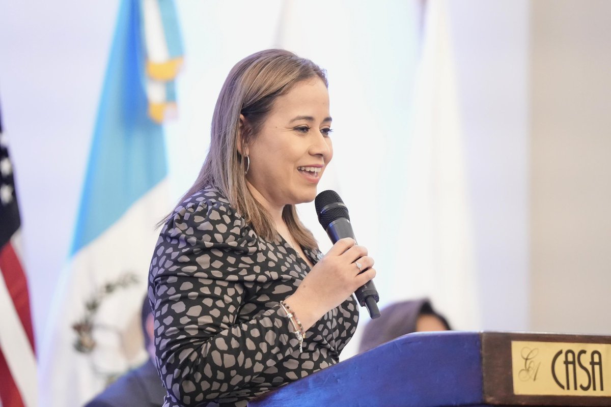 La trata de personas es una injusticia que no podemos permitir. Como gobierno, es nuestra responsabilidad actuar con firmeza para proteger a las víctimas. ¡Juntos, Guatemala avanza! 💪🏻🇬🇹 #GuatemalaSaleAdelante