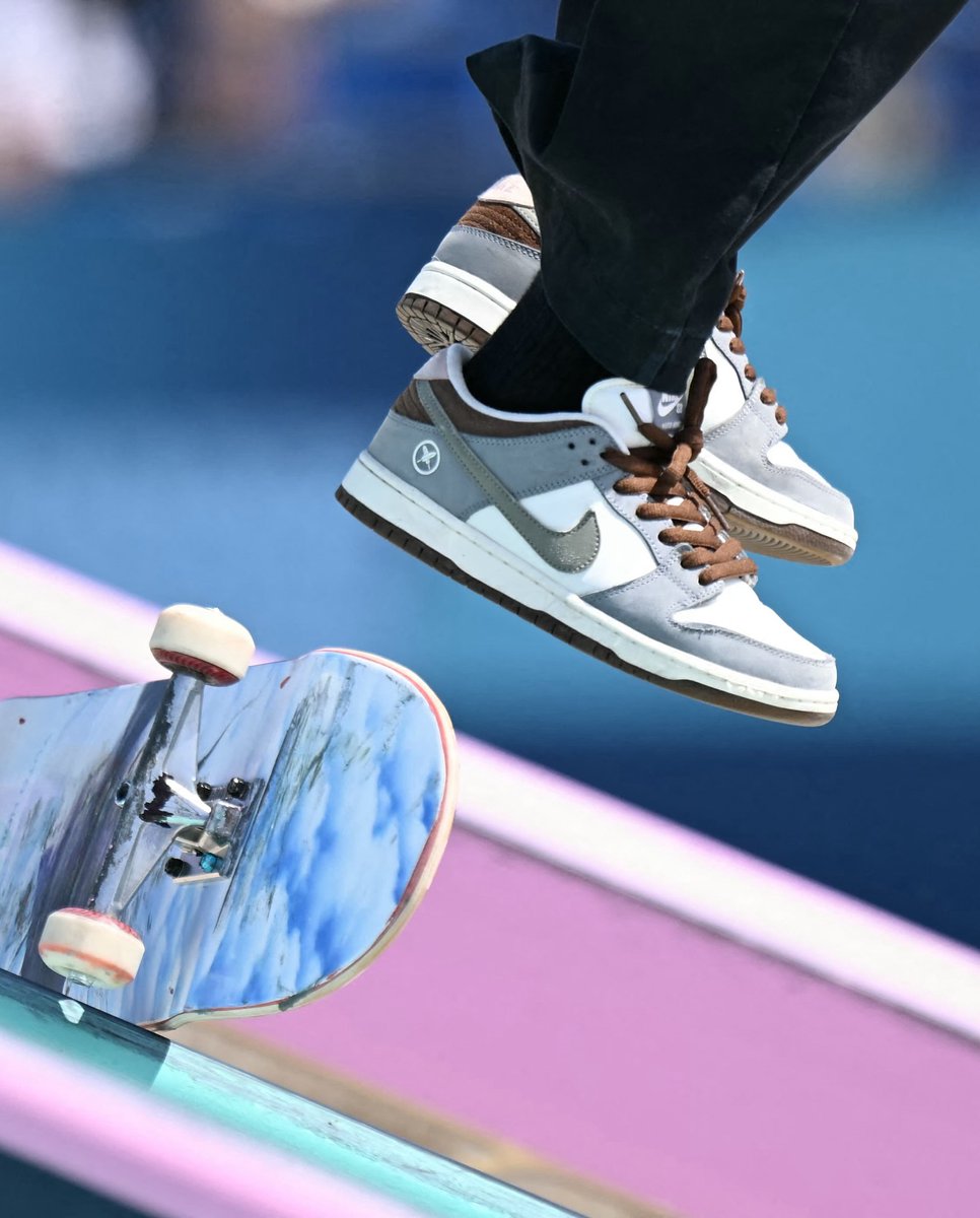 JustFreshKicks's tweet photo. Yuto Horigome wins a gold medal in his Nike SB Dunk Low collab 🛹🇯🇵 https://t.co/9xkEa5GM0u