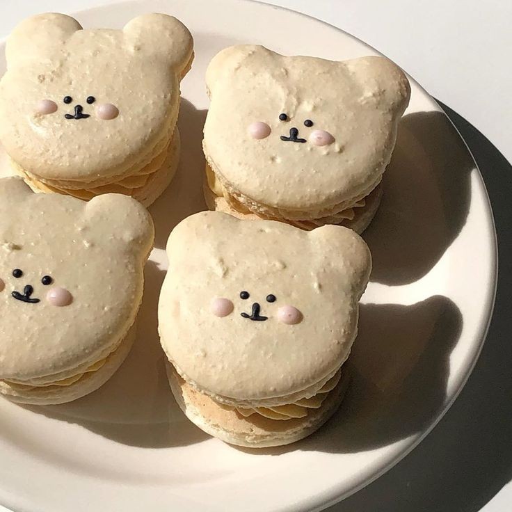 ᅟᅟ
ㅤㅤㅤ┈┄ 🍵 ˒ Coffee Break ☕️ ·

ㅤㅤ، 𝔇e ː @valentinsassari
ㅤㅤ، 𝔓ara ː <a href="/yourdollkitt/">𝑀𝑎𝑦𝑢𝑚𝑖</a>

ㅤꗃ ֶָ֢   Como prometido: Seu chocolate quente. Que seu dia seja doce 🍰💗
ᅟᅟ