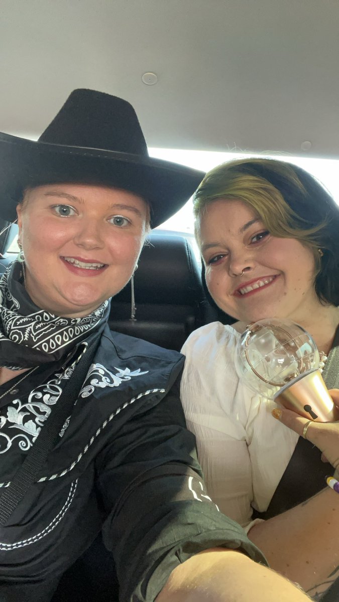 coco_loves92's tweet photo. @ATEEZofficial concert #3 in the books!! Such a blast as always!!! Until next time boys!!!
#ATEEZinARLINGTON #ATEEZTOUR #Ateez2024 https://t.co/Y4gVs63JqW