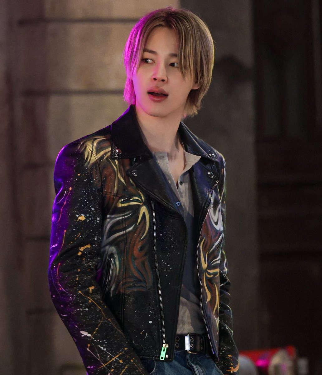 JIMIN’s ‘WHO’ debuts at #1 on both Billboard Global 200 and Billboard Global Excl. US Charts! his first No.1 entries on both charts and the HIGHEST debut by a Korean/K-Pop Act on the chart in 2024!!

CONGRATULATIONS JIMIN
JIMIN NO1 BILLBOARD GLOBAL 200
#WhoNo1BBGlobal200