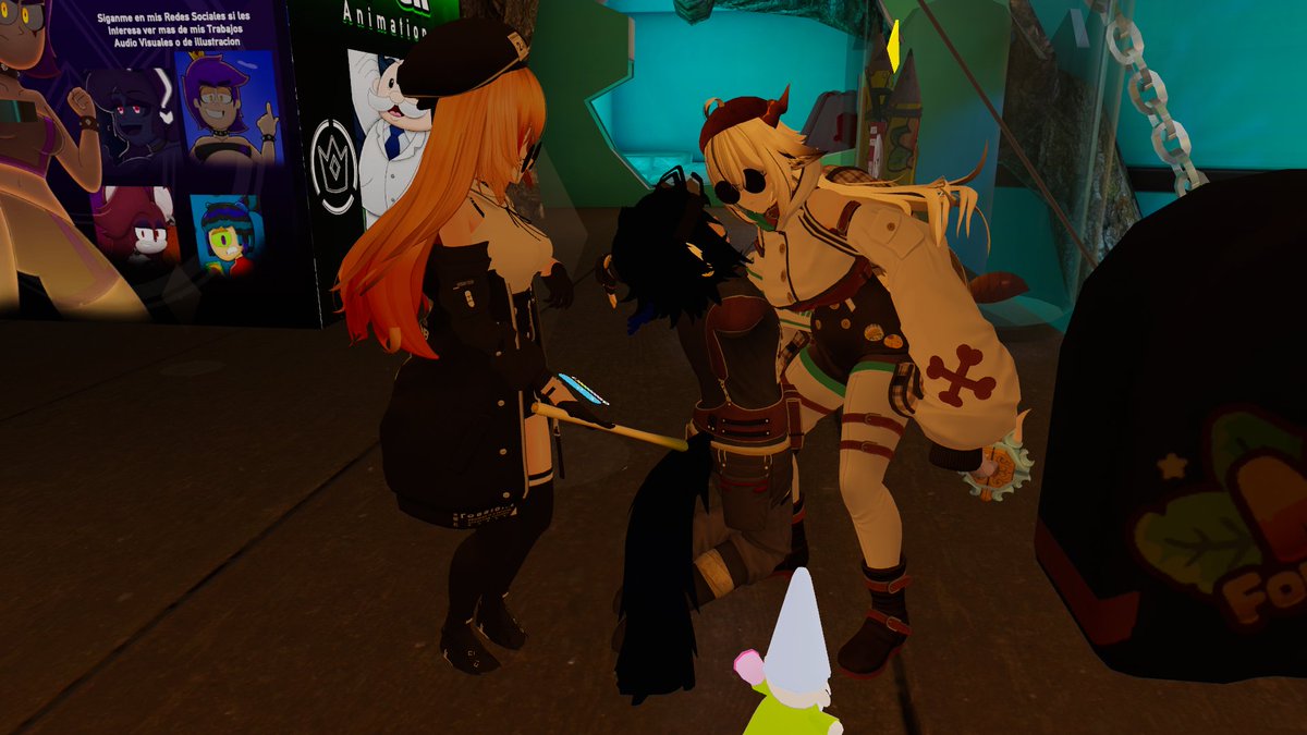 Para finalizar con las fotos del #Forjaversario2024 debo decir que he empezado una campaña que se llama #cucudex que básicamente se resume en bendecir a la gente con el puerro en vrchat y aquí las primeras personas afortunadas <a href="/YOSOYLEO117/">y0soyleo</a> <a href="/Soonic117/">Soonic117 🥽</a> <a href="/IsiKikoro/">IsiKi ☄️⚡</a> <a href="/Kaito_1412vt/">KaitoVT</a>