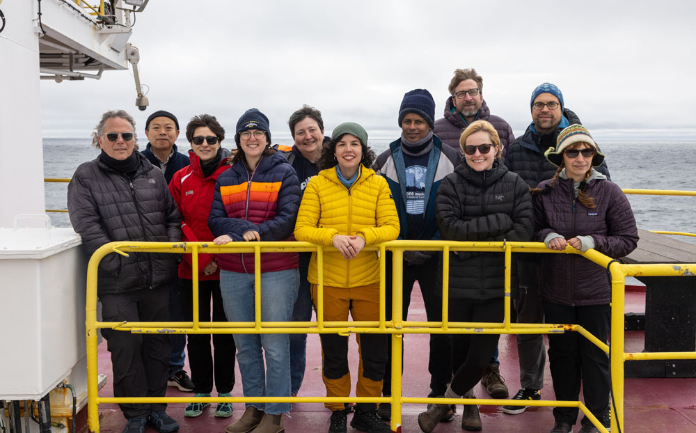 JRSO_IODP's tweet photo. See photos from Week 6 of #IODP #Exp403 at https://t.co/0gmBeBNbUW
#JRSO #NSFfunded @TheJR @NSF https://t.co/w4IWT5ixQW