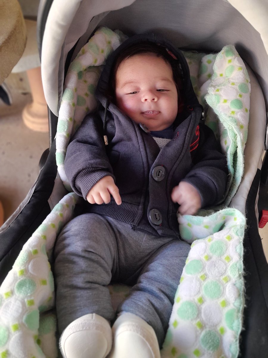 Amor bonito de mamá y papá 😍❤️❤️