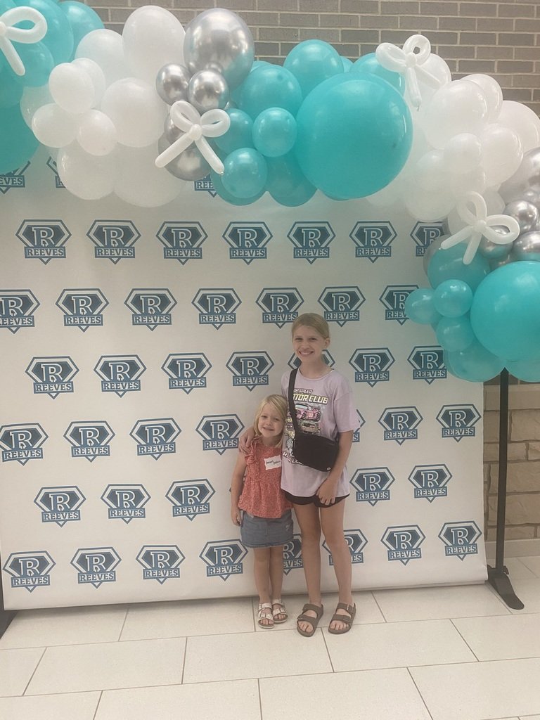 ReevesElem's tweet photo. We were so excited to meet our Kindergarteners at Reeves!  Welcome to the Reeves Family!  Our team is ready to make it the best year for your student.  #DreamTeam #ReevesAchieves https://t.co/BTAfD0M1Io
