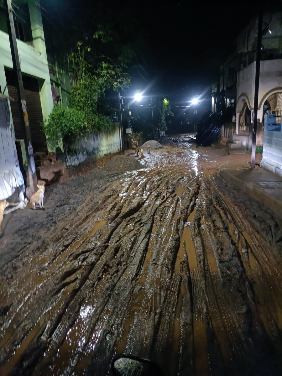 iamsuvu's tweet photo. Road in front of my home has been under construction for 3 months and now with the rainy season, it's become impassable. Cars and bikes can't get through. Urgent attention needed! Location - Patrapada, Krishna Vihar, Near Adarsh residency,Bbsr@BSCL_BBSR @bmcbbsr @AprajitaSarangi https://t.co/dodXACLAmT