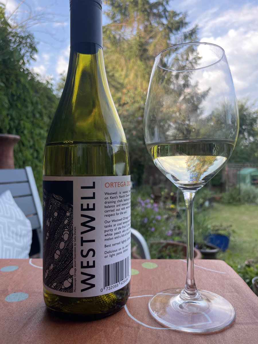 Enjoying a very nice bottle from ⁦<a href="/WestwellWines/">Westwell Wines</a>⁩ what summer is for