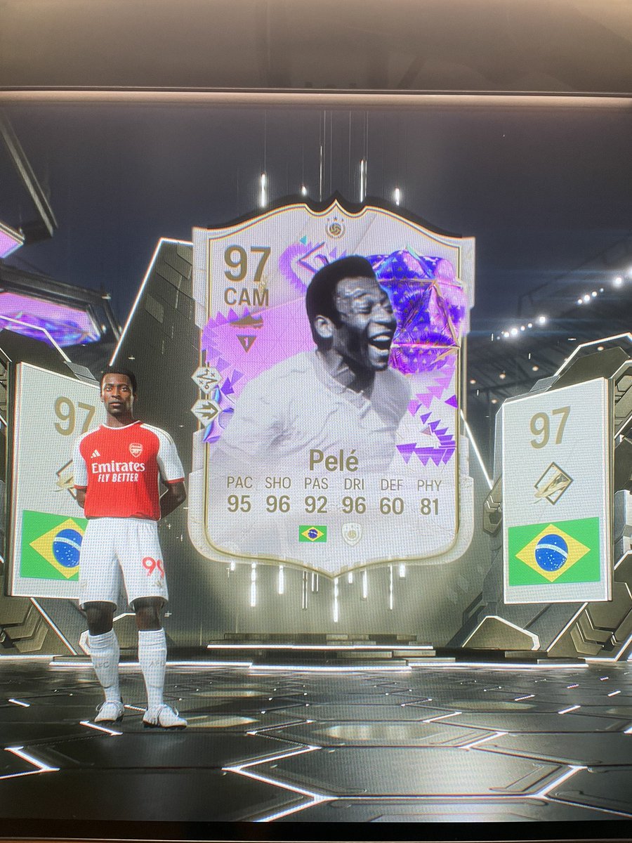 Tonhey's tweet photo. @FUTBIN Same thing happened to me… https://t.co/IzpZaKPw4n