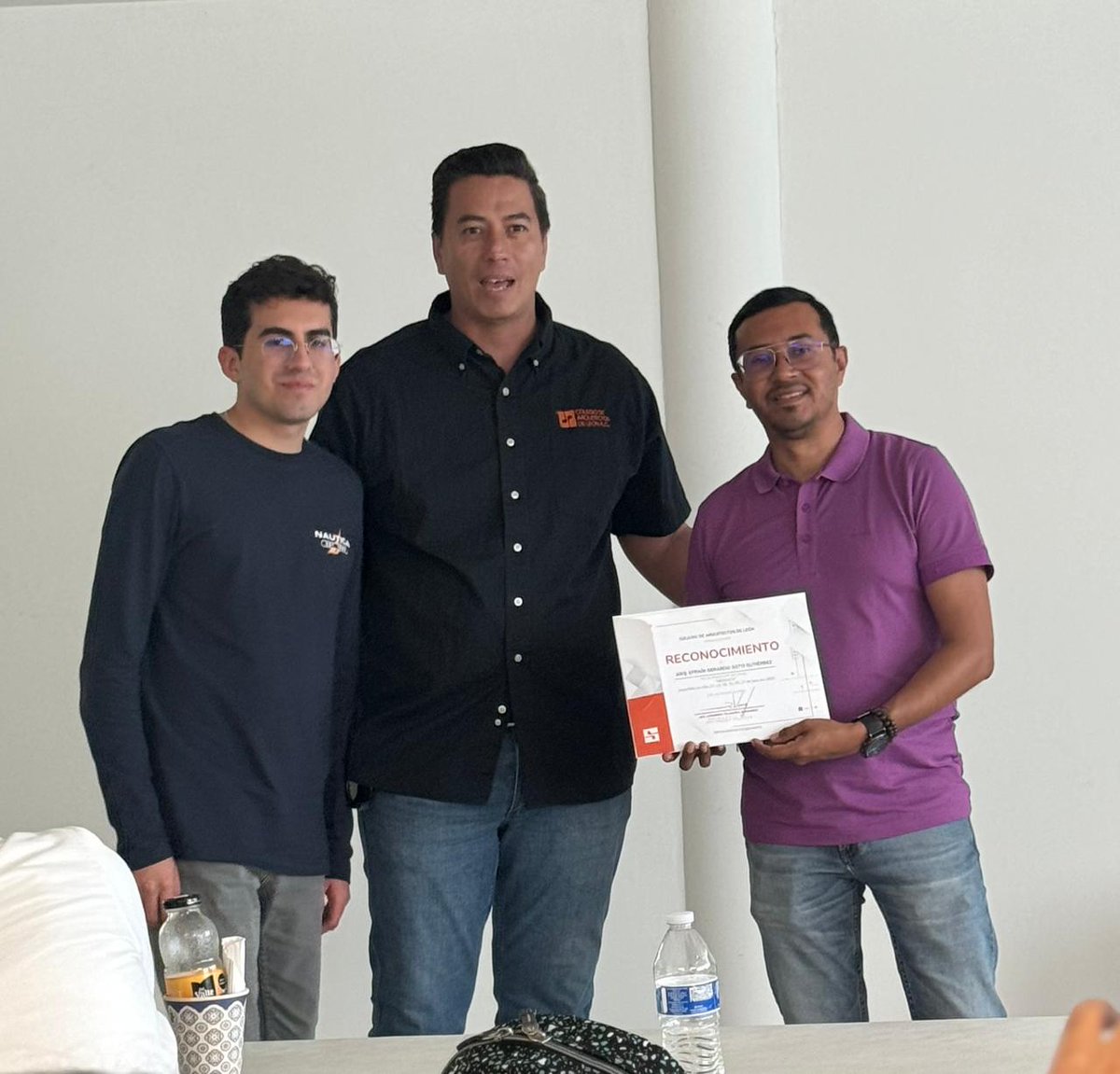 ¡Cierre exitoso del curso NEODATA! 

Queremos expresar nuestro más sincero agradecimiento a todos los colegiados que participaron activamente en este curso y al Arquitecto Efraín Gerardo Soto Gutiérrez por impartir sus valiosos conocimientos y experiencia con nosotros.