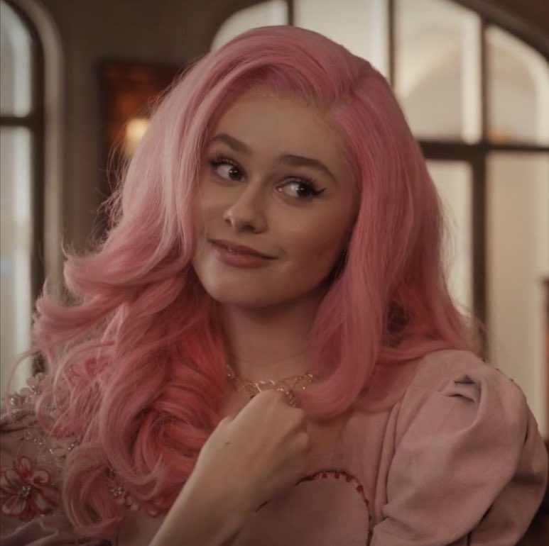 toxcyuri's tweet image. people don’t understand bridget’s character whatsoever and it’s actually beginning to piss me off. why would bridget ever date or have a child with the men who made her life a living hell. and let me add, they were down with killing her over a mistake ULIANA made.