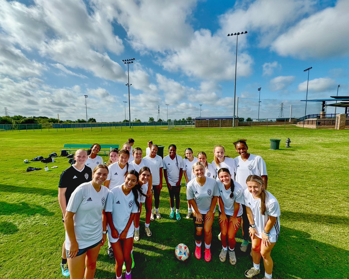 Pre-season Phase 2 💪🏼 
*Please follow our NEW page <a href="/StngRoyal06ECNL/">Sting Royal 07/06G ECNL</a> 
<a href="/RockyMonk8/">Rocky Monk</a>