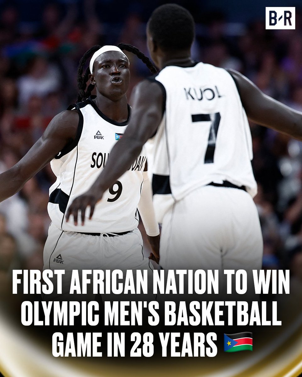 BleacherReport's tweet photo. South Sudan men's basketball HC Royal Ivey credits Luol Deng for using his own money to pay for the country's basketball program 💯

They have already made history despite being the youngest nation in the world 🙌

(via @Urbodo, @BasketNews_com) https://t.co/oKCZkI14Em
