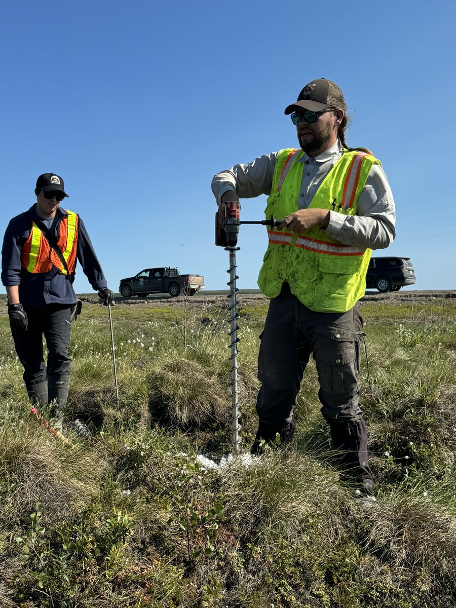 tephrafan's tweet image. W rapping up the NSERC Create Permafrost graduate training in Inuvik. Co-taught with colleagues Steve Kokelj, Suzanne Tank and Oliver Sonnentag. Fantastic experience— tremendous group. A few photos.