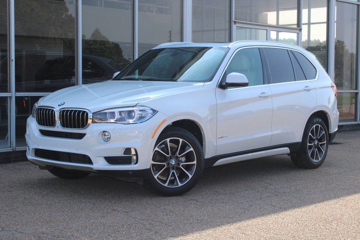 BMW_of_Meridian's tweet photo. Just in: 2017 BMW X5 xDrive 35i
It is All-Wheel Drive and has Driver Assistance Plus, Cold Weather and Premium Packages! Those packages include but are not limited to features such as Wireless Charging, Head-Up Display, Surround View and More!
601-483-8131
https://t.co/HXxCeSgMYE https://t.co/Hol1lLKpcg