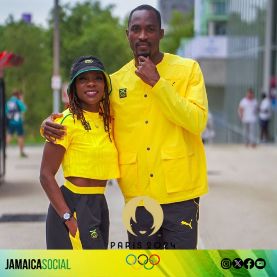 CassiusWatson's tweet photo. #PictureThis 📸: Triple jumper, Kimberly Williams @kimmi_williams and hurdler Hansle Parchment @parchment_hansle, parading the national colours ahead of the @paris2024 opening ceremony.
#newsandnotes #paris2024 #trackandfield #Athletics #Jamaican #Jamaica #jamaicasocial https://t.co/cphGXWNzc5