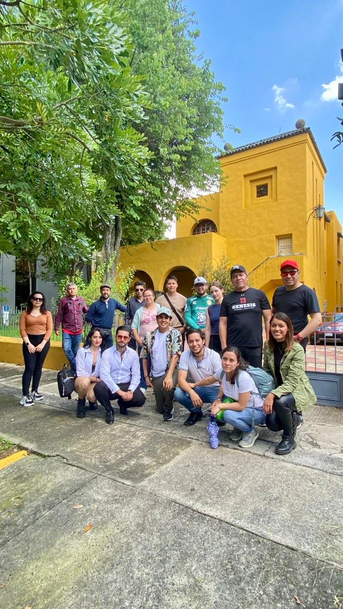 Colegio de Arquitectos de León tweet media