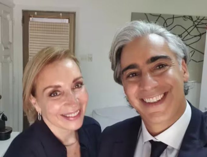 Bartjunior8324's tweet photo. Debe salir de las pantallas la cómplice de una dictadura cuyo esposo e hija avalan el fraude electoral más evidente de este siglo . 
Exigir que  @KarendTV salga de las pantallas de un canal que se dice defender principios democráticos … es un deber . 
sinvergüenzas de Puebla !! https://t.co/8qyCWjLRuV