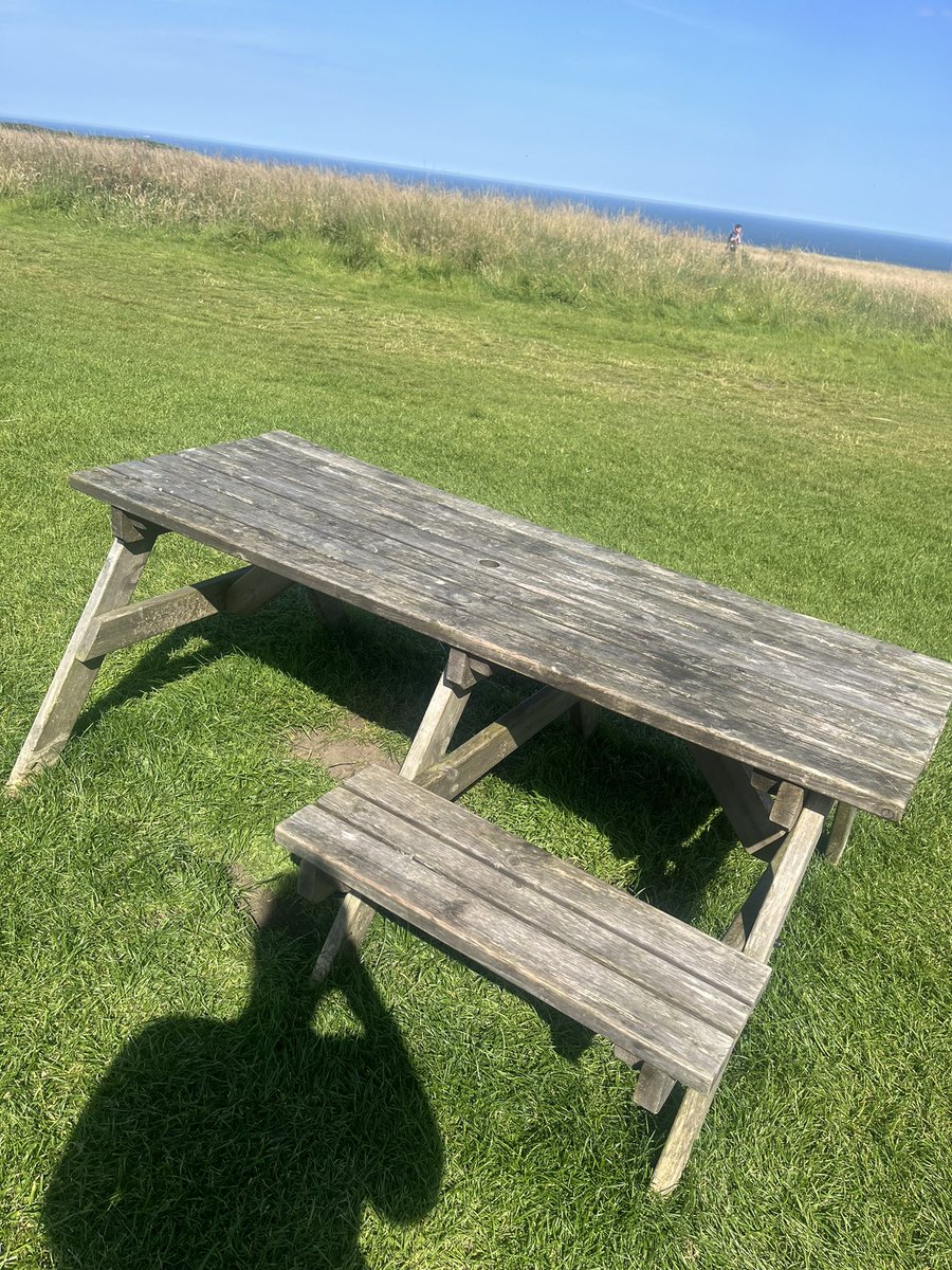 missdarby_'s tweet photo. Love this @EnglishHeritage 👏👏  inclusivity and equity at its finest. Majority of the benches at Scarborough castle were like this meaning wheelchair users can actually sit at the table and not end up shoved at the end. Love love love! https://t.co/Gby5t5J4fs