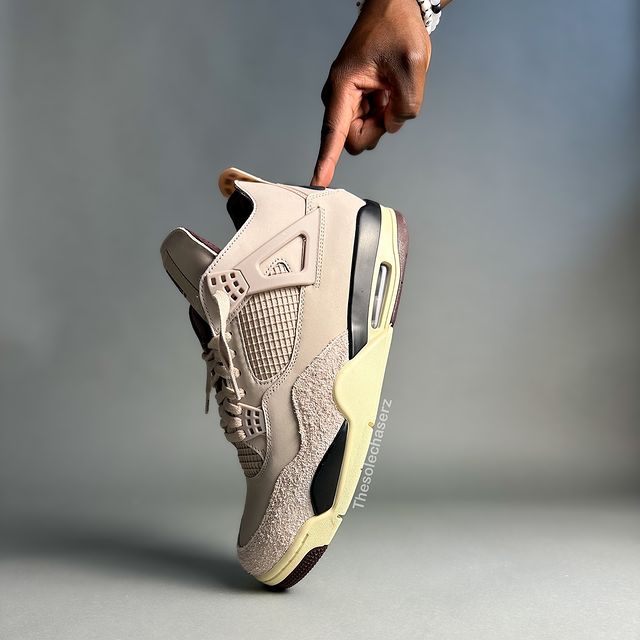 JustFreshKicks's tweet photo. New photos of the A Ma Maniére x Air Jordan 4 "Fossil Stone" 🍷 https://t.co/xj0hNhKJh2 https://t.co/CNyKNN5O72