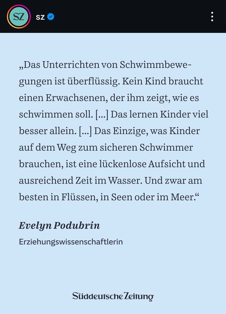 Hören Sie auf, Ihrem Kind zu zeigen, wie man schwimmt. Setzen Sie es ins Meer und geben ihm soviel Zeit, wie es braucht. Zum schwimmen oder ertrinken. Je nachdem…