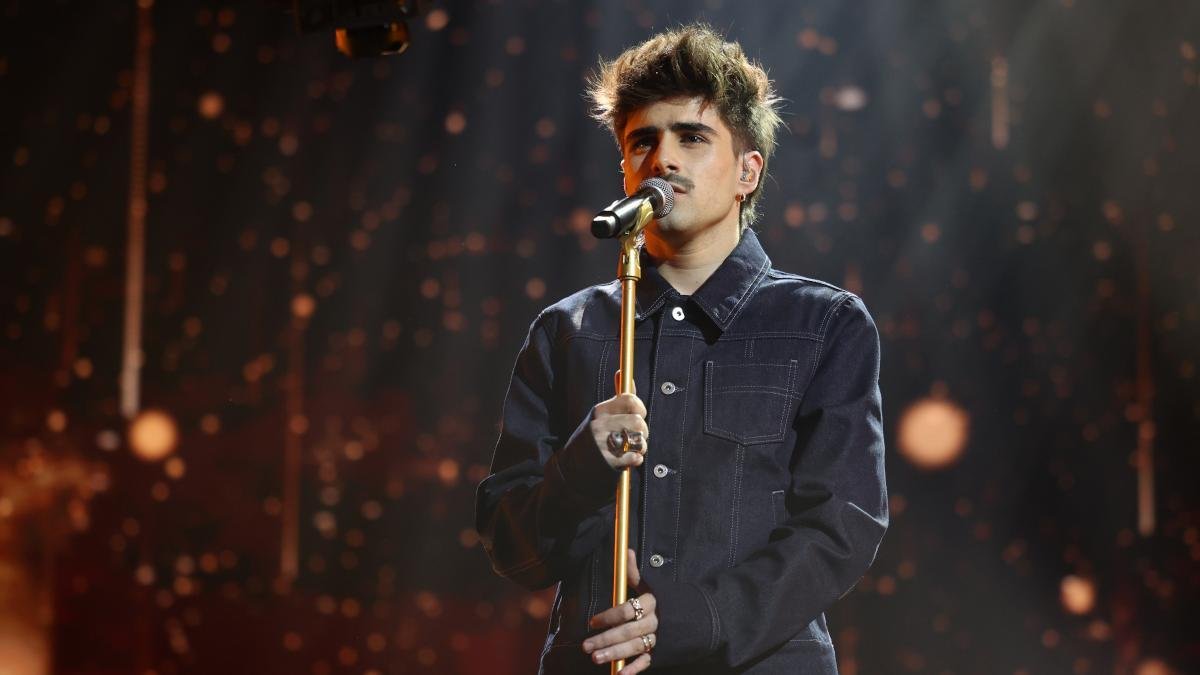 streamingMartin's tweet photo. Martin Urrutia ha conseguido esta semana 775.398 reproducciones en Spotify, lo cual supone un 8% menos que la semana anterior.
El single ha mejorado sus números, así que la caída se debe a que las canciones de OT 2023 ya no se escuchan tanto, pero sigue siendo una gran cifra. https://t.co/KlvoUvUpo3