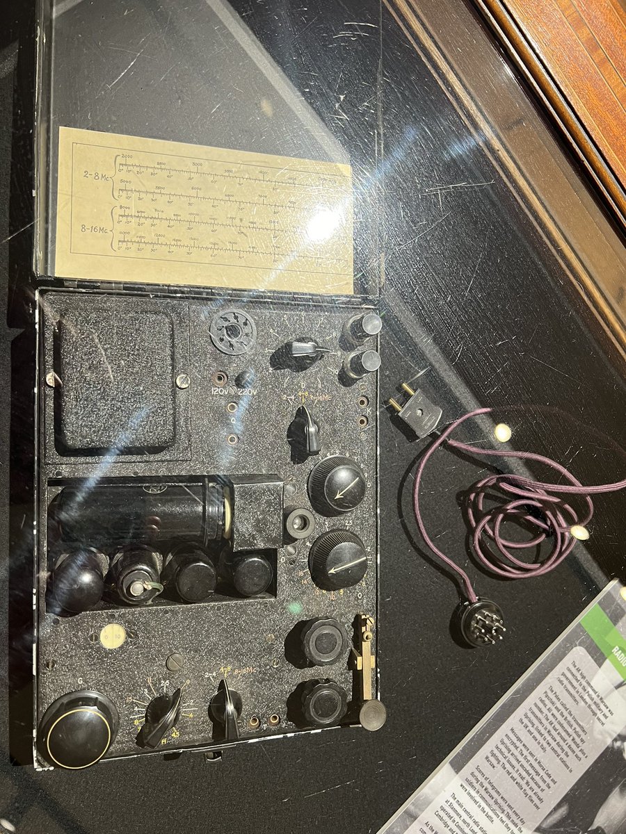 JonathanWoodhe2's tweet photo. Called in at the small but excellent #WarsawCalling exhibition @KingsCollegeLon Bush House today. Great to see an original ‘Pipsztoki’ radio transmitter from the uprising. A fascinating story! @warstudies #WW2 #Poland #Warsaw https://t.co/WymtLNOCQl