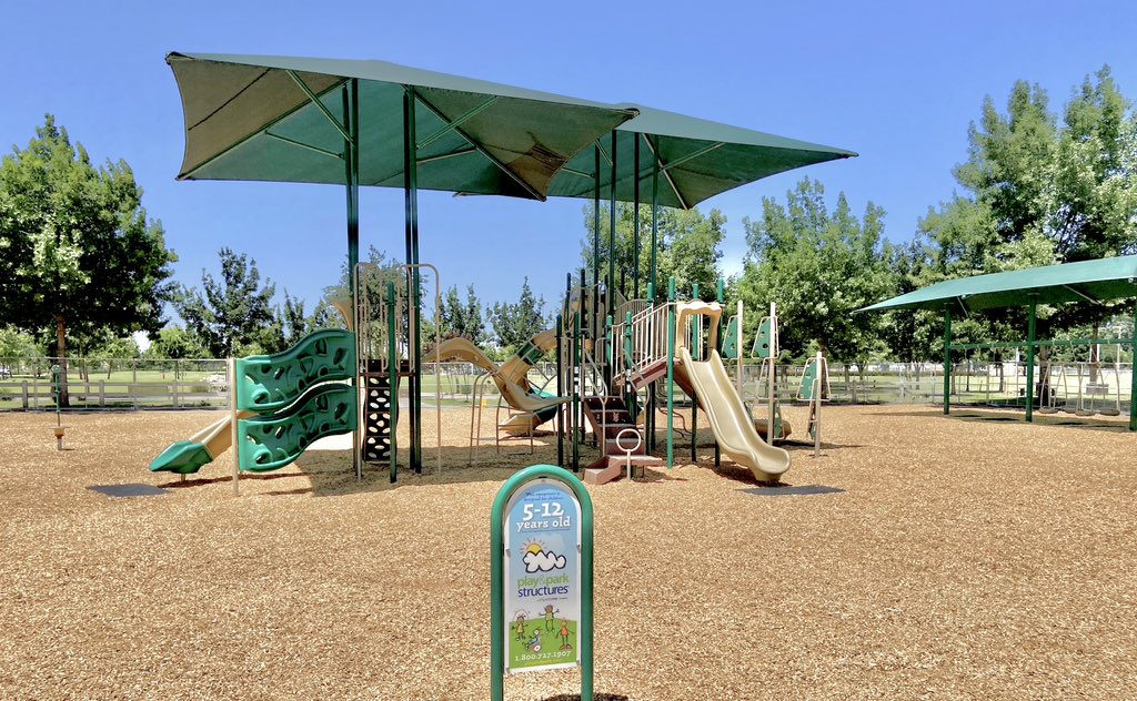 NorCalRec's tweet image. 🚨 Exciting news from Riverway Sports Park in Visalia, CA! 🚨

We’ve upgraded the old play structures with brand-new equipment and a shade structure! Come check out the revamped park and enjoy some fun in the sun! 🌞🛝

#NorthernCaliforniaRecreation #RiverwaySportsPark