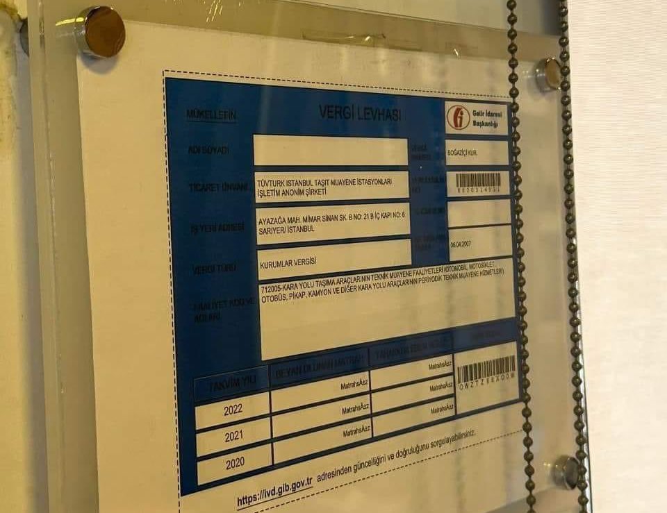 Türkiye’deki 30 milyon aracı 5 dakikada muayene edip 1.821 TL ücret alan TÜVTÜRK’ün de 3 senedir vergi ödemediği ortaya çıktı.