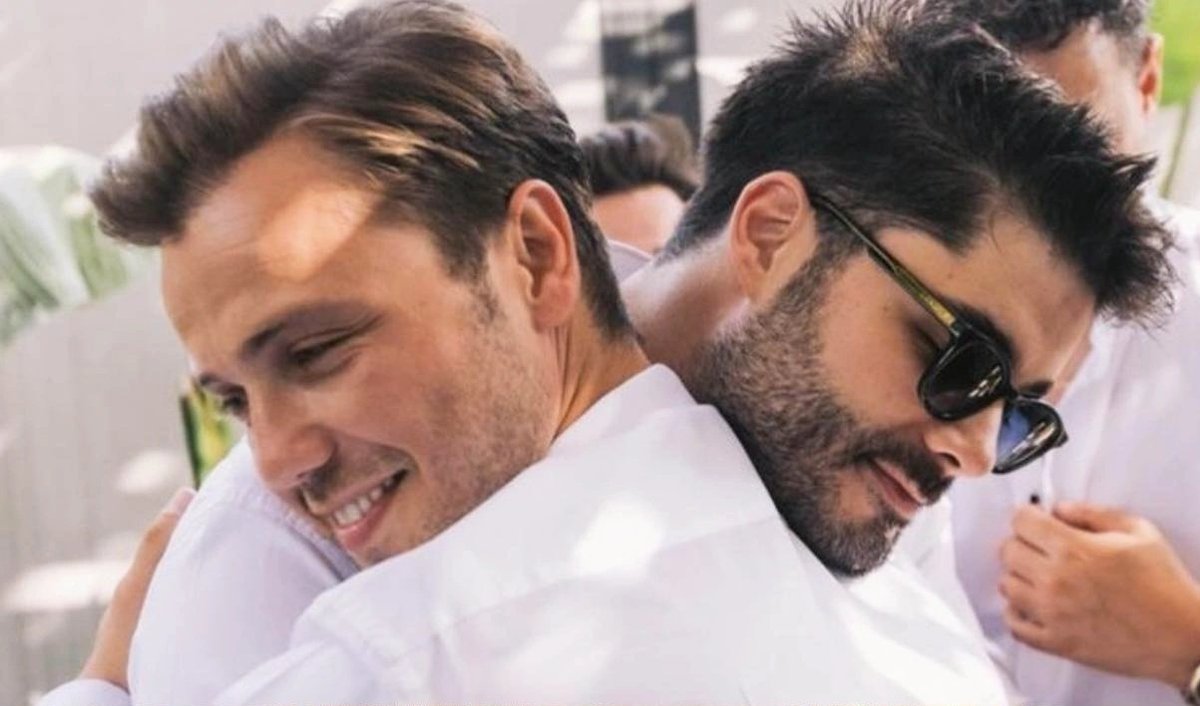 miiiraa17's tweet photo. Sıcacık bir sarılma 🥺
- #GenTol #TolgaSaritaş #GencoÖzak https://t.co/9U8sWm9x4f