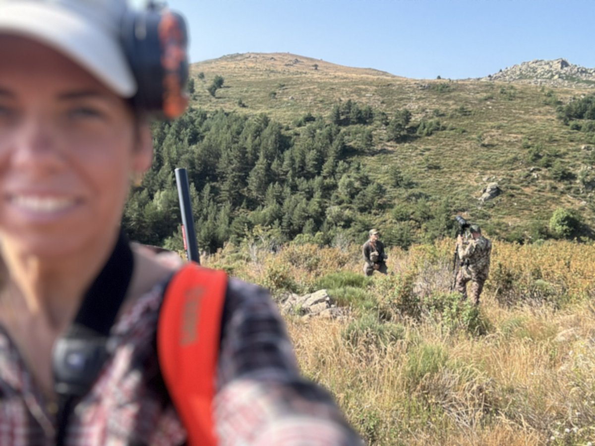 ¡Algo se cuece en los Pirineos Franceses! 🎥🏔️🇫🇷 

<a href="/YoungWildHunte1/">Young Wild Hunters®</a> <a href="/excopesa/">Excopesa</a> <a href="/CazavisionTV/">Cazavisión+</a> @almagrofranck @normaammo @zeisshunting

#caza #corzos #pirineos #pirineosfranceses #francia #montaña