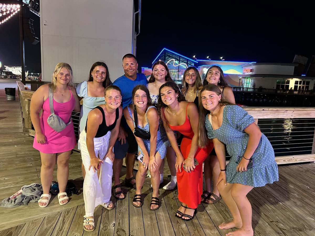 MaraMeverd30's tweet photo. Almost home from our last tournament in Myrtle Beach. Was a phenomenal summer with great team mates. We ended our season 25-4-3 playing in some of the top end showcase tournaments. Im already looking forward to the fall! Thank you Coach Charlie, Coach Kyle, and Coach Travis! https://t.co/Xp9nnzodiU
