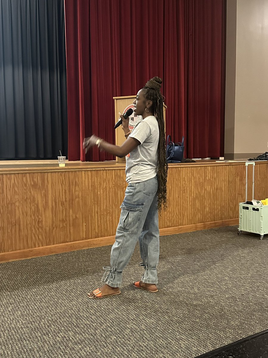 Caroline McLeod (@mscarolinemc) on Twitter photo 5-4-3-2-1 and it’s The New ELA Standards Launch lead by the awesome <a href="/DariceWms/">Darice Williams Ed.S.</a> and <a href="/KWBELA/">Mrs. Woods Broughton</a>! The practices domain is invigorating! Scholars choose the type of writing🔥🔥🔥 #newness #parentfriendly 5-4-3-2-1 and it’s The New ELA Standards Launch lead by the awesome <a href="/DariceWms/">Darice Williams Ed.S.</a> and <a href="/KWBELA/">Mrs. Woods Broughton</a>! The practices domain is invigorating! Scholars choose the type of writing🔥🔥🔥 #newness #parentfriendly