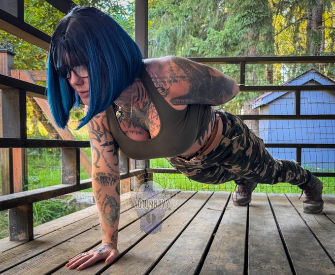 😱ROLE ANNOUNCEMENT😱 The wait is over! I voice Gisela in Dread Weight!  Dread Weight is a deceptively