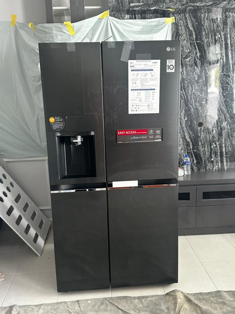 lgsubscribe's tweet photo. Contoh pemasangan Peti Ais LG Premium Spec | Installation Example of LG Side-By-Side Refrigerator with Ice Dispenser &amp; Door in Door feature. 

Learn more at:
https://t.co/DZK49c9FFN
📞 Contact more at:
https://t.co/H7QlPGewFQ https://t.co/9tQmK896L4