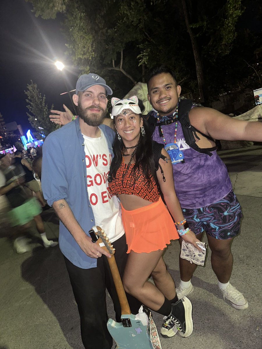 ☢️💀 tweet media