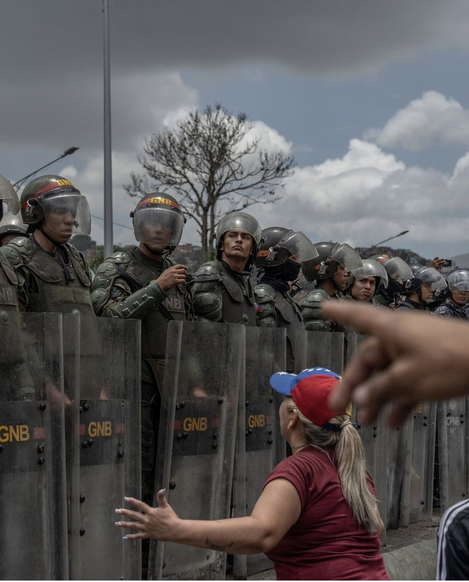 Fotos de hoy tomadas por el New York Times.

Fotos históricas.