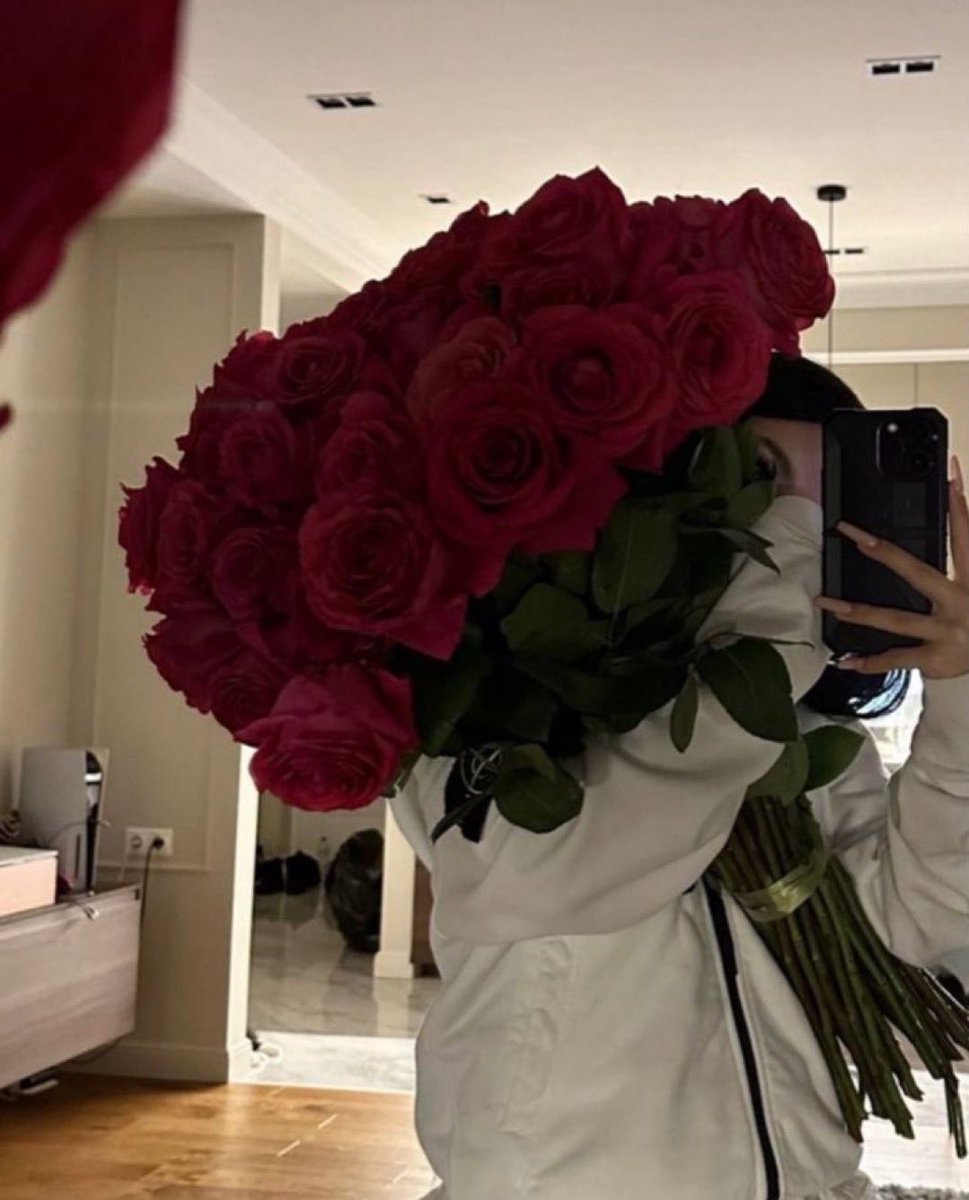Red roses