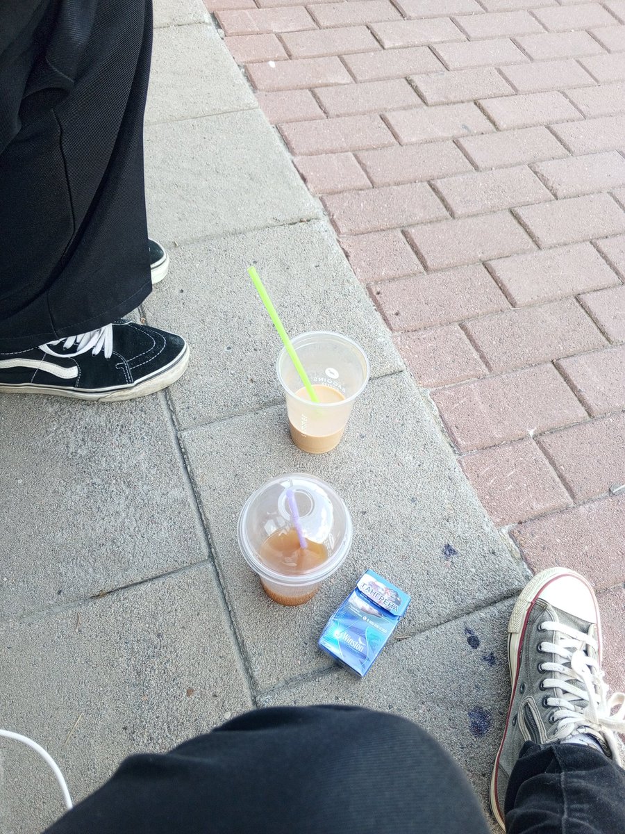 Shellia_np's tweet image. Мама вернулась 💖✨ правда теперь называют бабушкой 😅