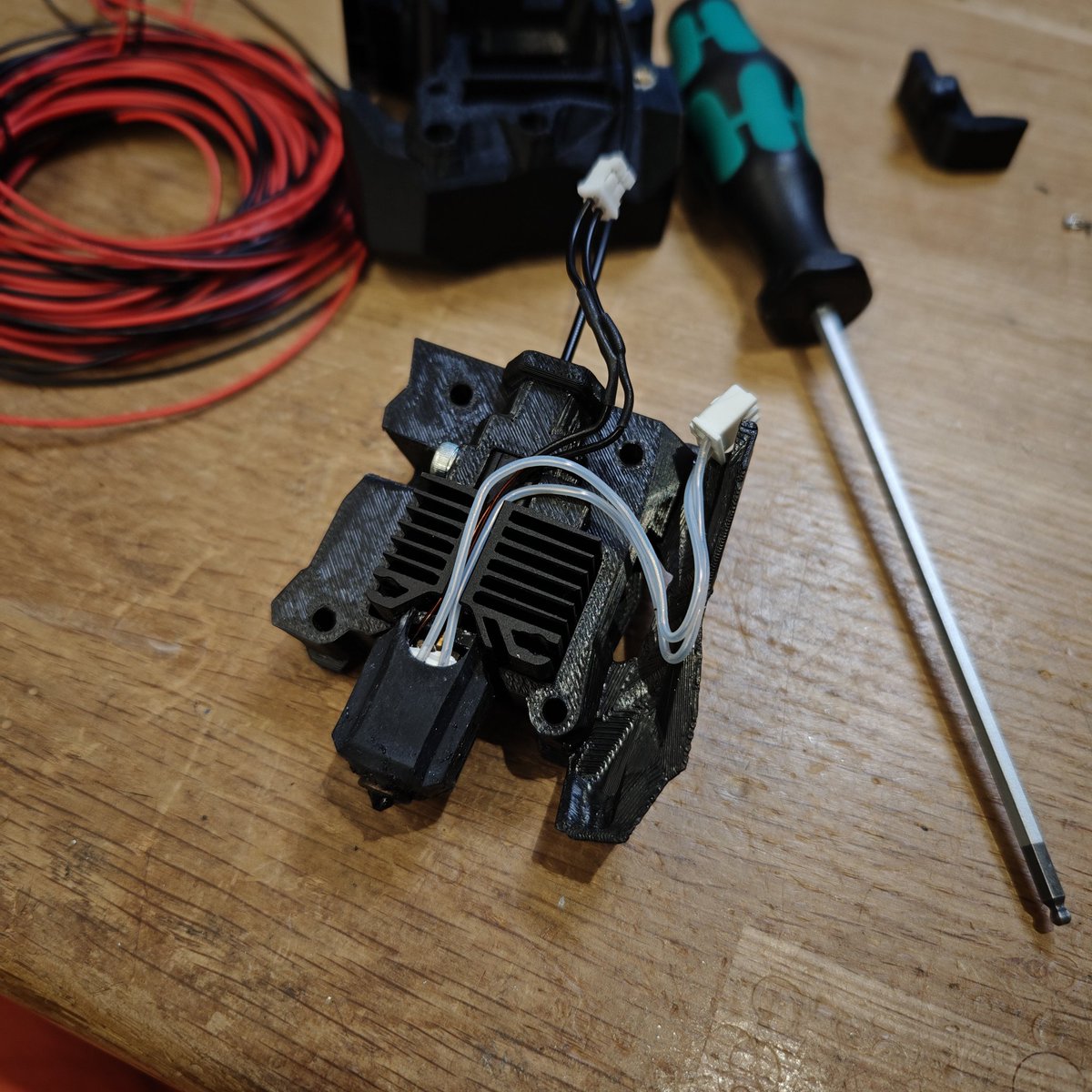 Adam @ Vector 3D 🇬🇧 tweet media