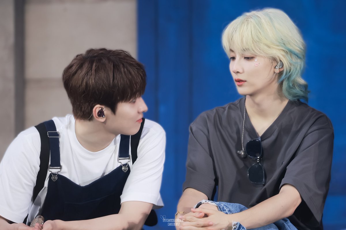 strabbit104's tweet photo. 240723 CARAT LAND 

#ジョンハン #JEONGHAN #ウォヌ #WONWOO  #정한 #원우 
#세븐틴 #SEVENTEEN https://t.co/nGUKhoPt68