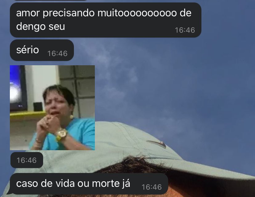 brucetirocerto's tweet photo. minha ficante 2 semanas longe e já tá assim: https://t.co/Y3yDrpIAKe